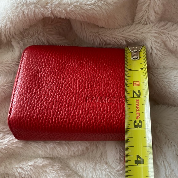 Leather Coin and RFID Credit Card Wallet | Red | Nice Size | 8 card slots - Picture 4 of 5